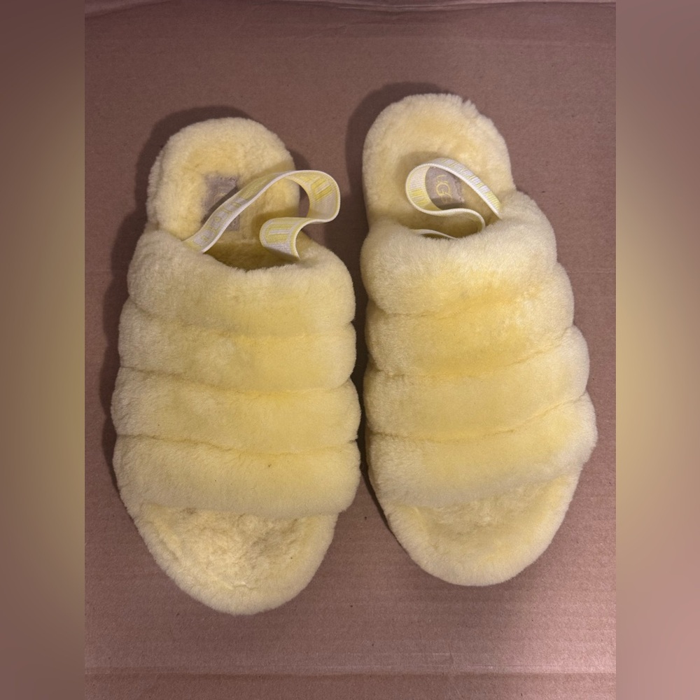 UGG Women's Fluff Yeah Poppy Slides In Pollen